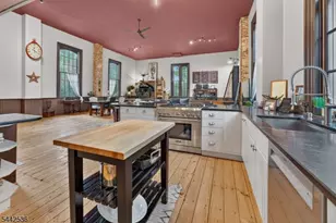 214 Race St, Alexandria Township, NJ 08867 - Photo 4