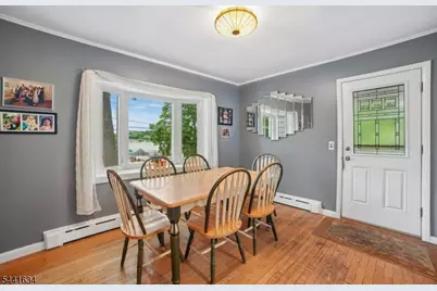 72 Lake Dr East, Wayne, NJ 07470 - Photo 8