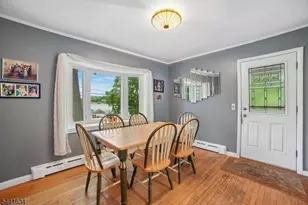 72 Lake Dr E, Wayne, NJ 07470 - Photo 8