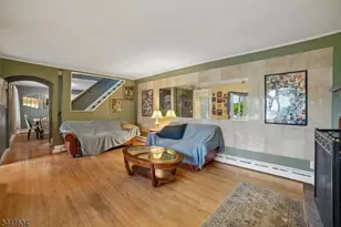 72 Lake Dr E, Wayne, NJ 07470 - Photo 6