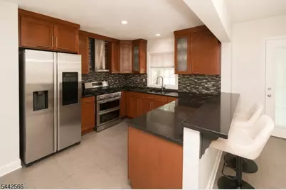 141 Coeyman Ave, Nutley, NJ 07110 - Photo 22