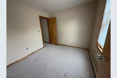 209 N 16th St, Kenilworth, NJ 07033 - Photo 16