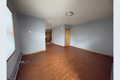 209 N 16th St, Kenilworth, NJ 07033 - Photo 2