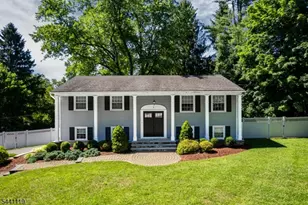2 Arrowhead Dr, Washington Township, NJ 07853 - Photo 1