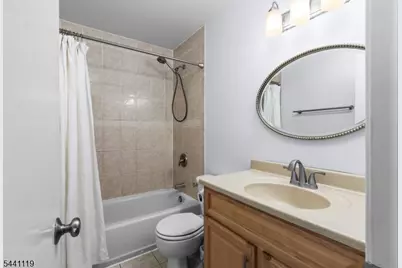2 Arrowhead Dr, Washington Township, NJ 07853 - Photo 20