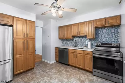 2 Arrowhead Dr, Washington Township, NJ 07853 - Photo 14