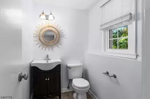 2 Arrowhead Dr, Washington Township, NJ 07853 - Photo 24