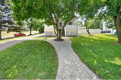 20 Kline Blvd, Readington, NJ 08889 - Photo 2