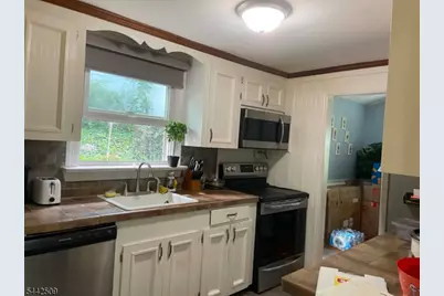 46 Oak Tree Ln, Sparta Township, NJ 07871 - Photo 6