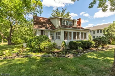 39 Norwood Dr, Long Hill Township, NJ 07933 - Photo 6