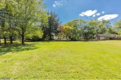 39 Norwood Dr, Long Hill Township, NJ 07933 - Photo 18