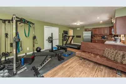 16 Tumbling Brook Rd, Montville Township, NJ 07082 - Photo 34