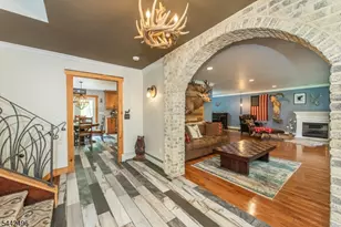 16 Tumbling Brook Rd, Montville Township, NJ 07082 - Photo 4