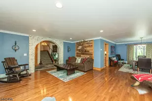 16 Tumbling Brook Rd, Montville Township, NJ 07082 - Photo 12