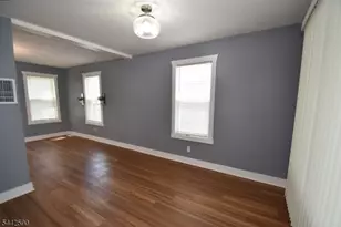 310 Lyman Pl, Plainfield, NJ 07063 - Photo 2