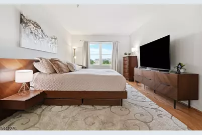 242 The Promenade #242, Edgewater, NJ 07020 - Photo 16