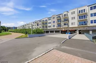 242 The Promenade, Edgewater, NJ 07020 - Photo 48