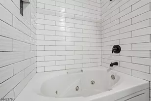 242 The Promenade, Edgewater, NJ 07020 - Photo 22