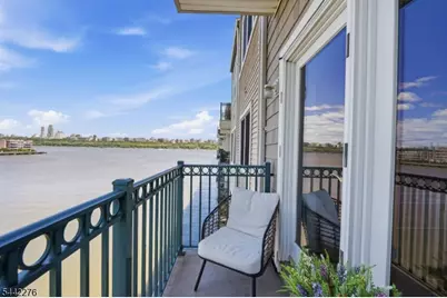 242 The Promenade #242, Edgewater, NJ 07020 - Photo 24
