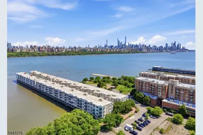 242 The Promenade #242, Edgewater, NJ 07020 - Photo 26