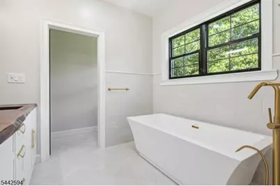 49 Northwood Rd, Hopatcong, NJ 07849 - Photo 32
