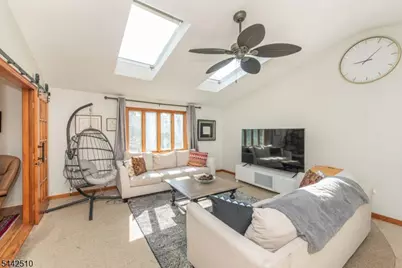 27 Mountain Rd, Rockaway, NJ 07866 - Photo 8