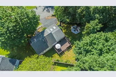 27 Mountain Rd, Rockaway, NJ 07866 - Photo 6
