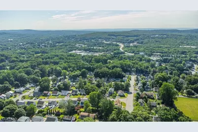 27 Mountain Rd, Rockaway, NJ 07866 - Photo 32