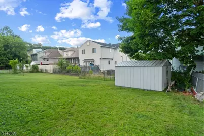 92 Anderson Ave, Totowa, NJ 07512 - Photo 32