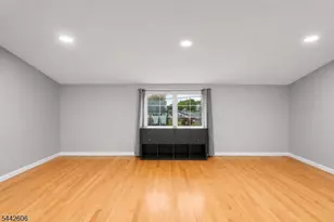 92 Anderson Ave, Totowa, NJ 07512 - Photo 20