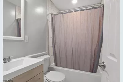 92 Anderson Ave, Totowa, NJ 07512 - Photo 26