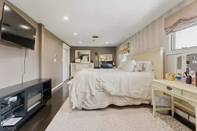 9 Hartung Ave, Riverdale, NJ 07457 - Photo 18