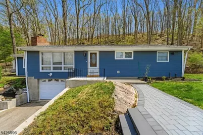 9 Hartung Ave, Riverdale, NJ 07457 - Photo 2