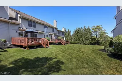 675 Raritan Rd #26, Clark Township, NJ 07066 - Photo 26