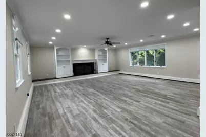 68 Nolans Point Park Rd, Jefferson Township, NJ 07849 - Photo 2