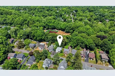 20 Wootton Rd, Essex Fells, NJ 07021 - Photo 2