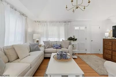 20 Wootton Rd, Essex Fells, NJ 07021 - Photo 6