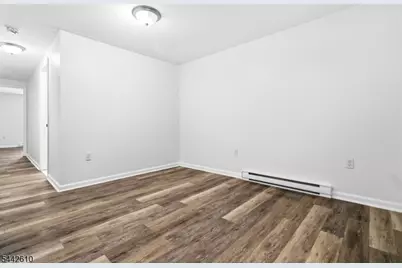595 Orange St #1, Newark, NJ 07107 - Photo 10