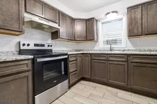 595 Orange St, Newark, NJ 07107 - Photo 6