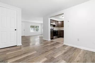 595 Orange St #1, Newark, NJ 07107 - Photo 4