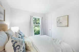 23 Commonwealth Dr, Bernards Township, NJ 07920 - Photo 16