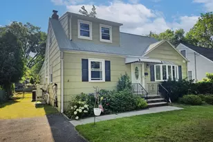 747 Brookside Rd, Rahway, NJ 07065 - Photo 1