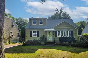 747 Brookside Rd, Rahway, NJ 07065 - Photo 2