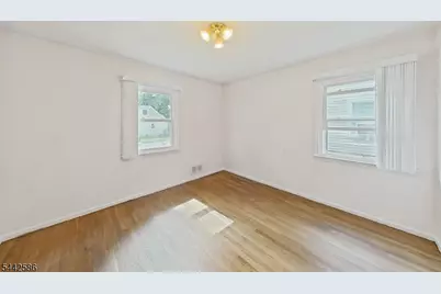 747 Brookside Rd, Rahway, NJ 07065 - Photo 28