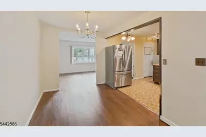 747 Brookside Rd, Rahway, NJ 07065 - Photo 22