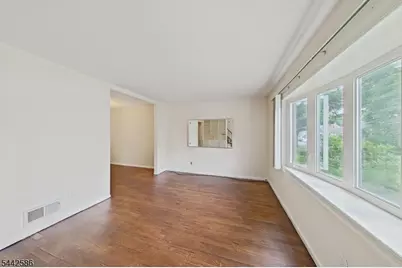 747 Brookside Rd, Rahway, NJ 07065 - Photo 12