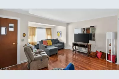 438 Joralemon St, Belleville, NJ 07109 - Photo 6