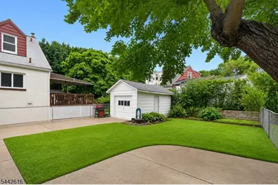 438 Joralemon St, Belleville, NJ 07109 - Photo 2