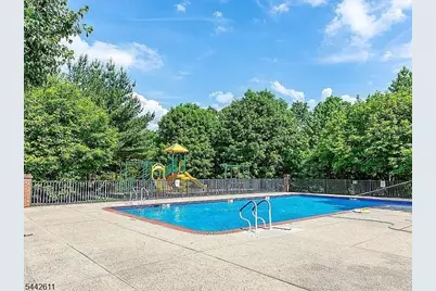 609 Magnolia Ln Ondo, Branchburg Township, NJ 08876 - Photo 14