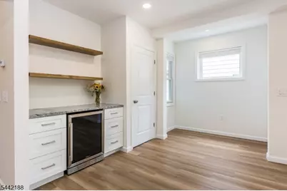 26 N Willow St #2, Montclair, NJ 07042 - Photo 10